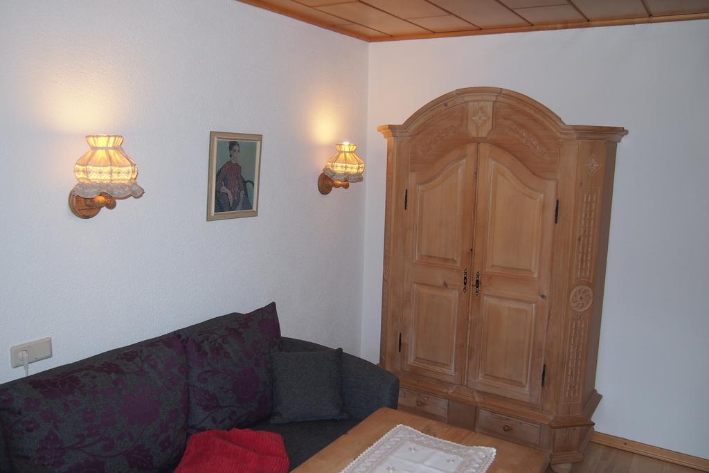 Haus Bergwelt Διαμέρισμα Grän Εξωτερικό φωτογραφία