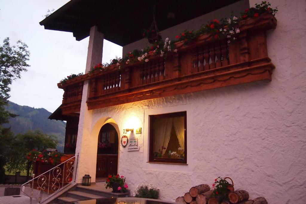 Haus Bergwelt Διαμέρισμα Grän Εξωτερικό φωτογραφία